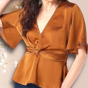 Brown blouse size Small , NWT